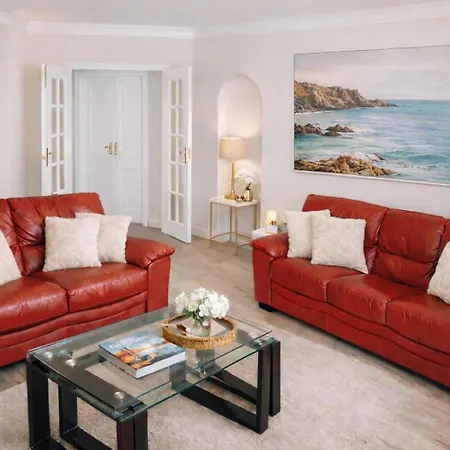 公寓 Dreamy Sea View With Access To Private Pool & Stunning Rooftop