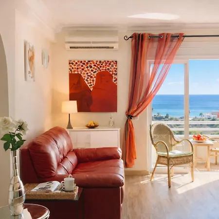 Dreamy Sea View With Access To Private Pool & Stunning Rooftop Luz