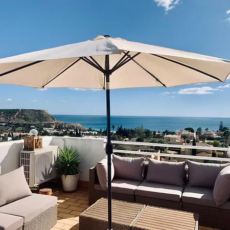 Dreamy Sea View With Access To Private Pool & Stunning Rooftop *